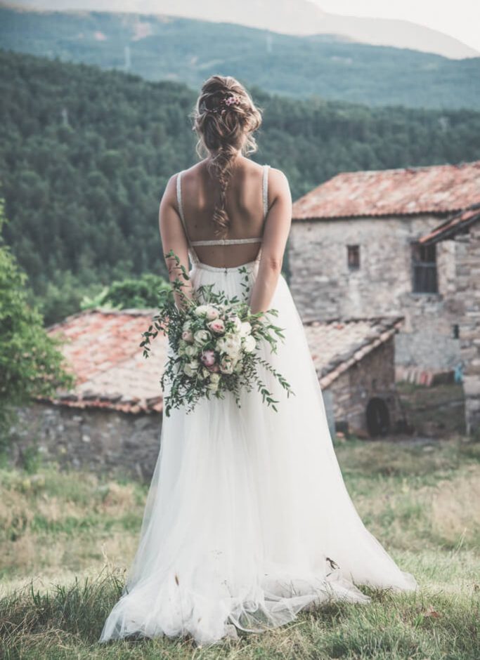 Sesión fotos de Boda Saldes_ramo de novia